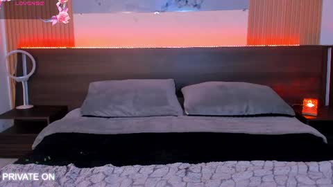 Snapshot of samantha_moons chatting on July 2026 12:10:01 AM samantha_moons online show from July 2026 12:10:01 AM