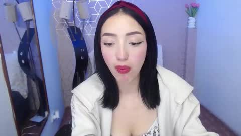 Snapshot of samantha_riot chatting on November 2025 08:42:02 PM Samantha online show from November 2025 08:42:02 PM