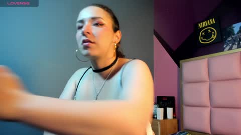 Snapshot of samanthaanderson chatting on January 2025 09:10:01 PM Samantha Anderson online show from January 2025 09:10:01 PM