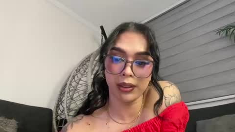 Snapshot of samanthabernardo_ chatting on June 2026 04:35:01 AM Samantha Bernardo online show from June 2026 04:35:01 AM
