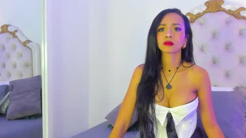 Samantha online show from November 2025 12:05:02 PM