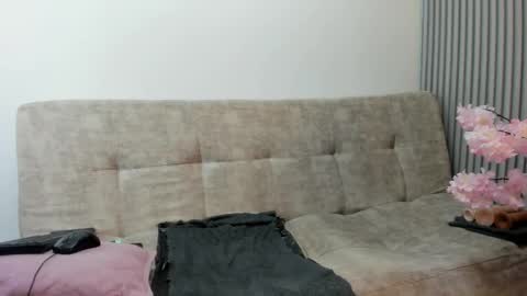 Snapshot of samanthajonexxx chatting on October 2025 01:18:01 PM samanthajonexxx online show from October 2025 01:18:01 PM