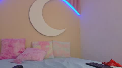 samanthalaurent online show from June 2026 02:53:01 AM