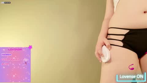 Snapshot of samanthaloves469902 chatting on February 2025 05:14:02 AM Samanthaxoxo online show from February 2025 05:14:02 AM