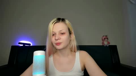 Snapshot of samanthamiasnik1 chatting on January 2025 11:02:02 AM Samantha online show from January 2025 11:02:02 AM