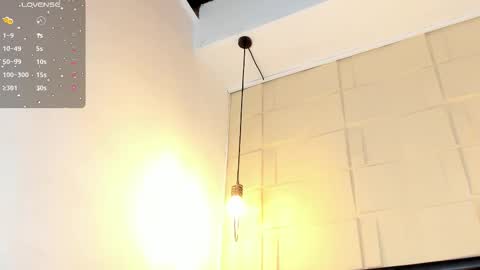 Snapshot of samanthamilan1 chatting on November 2025 10:04:01 AM Sam online show from November 2025 10:04:01 AM