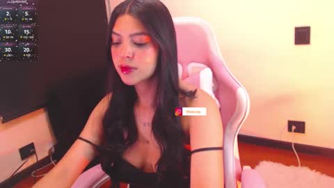 Snapshot of samara_lam chatting on December 2024 08:47:02 PM Sammy  online show from December 2024 08:47:02 PM