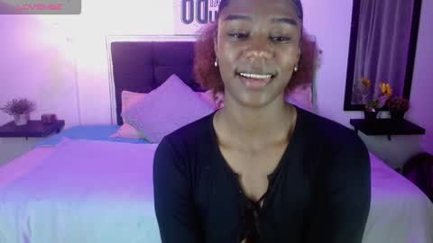 samara_roxx online show from October 2025 02:15:01 AM