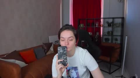 Sam  online show from September 2025 01:23:01 PM