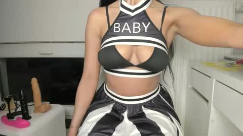 Snapshot of samarlayali chatting on January 2025 01:18:02 AM Samar Layali online show from January 2025 01:18:02 AM