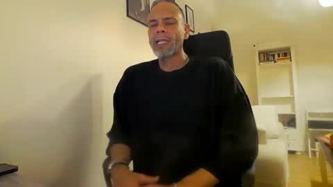 Snapshot of samcool67 chatting on January 2025 07:17:02 PM Sam online show from January 2025 07:17:02 PM