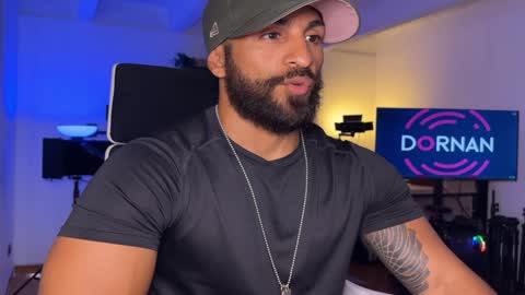 Sam Dornan online show from December 2024 04:27:01 PM