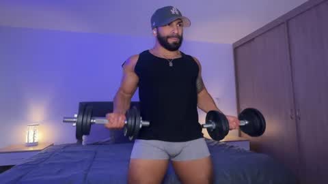 Sam Dornan online show from February 2025 09:09:01 PM