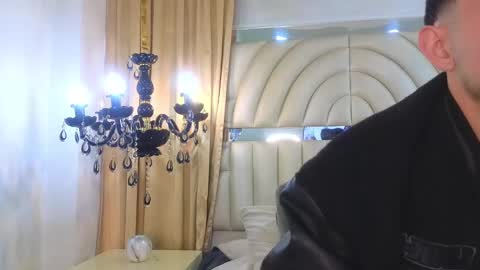 Snapshot of samevans_ chatting on December 2024 02:17:02 PM Sam online show from December 2024 02:17:02 PM