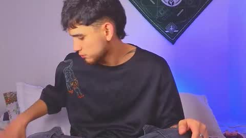 samevansx online show from November 2025 06:33:02 PM