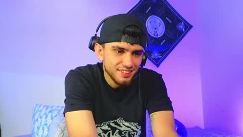 samevansx online show from December 2025 06:25:02 PM