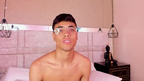 Samfrrost online show from April 2026 12:52:02 PM