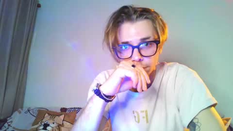 Fansly -       Top4fans   online show from May 2026 01:51:02 PM