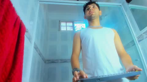 Snapshot of samir_bear chatting on January 2025 12:40:01 PM Samir online show from January 2025 12:40:01 PM