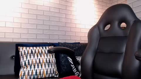 Snapshot of samir_bear chatting on January 2025 12:16:01 PM Samir online show from January 2025 12:16:01 PM