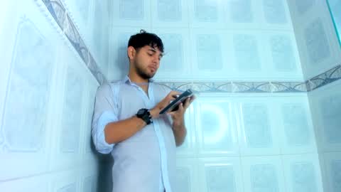 Snapshot of samir_bear chatting on February 2025 03:30:02 PM Samir online show from February 2025 03:30:02 PM