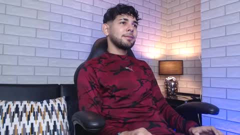 Snapshot of samir_bear chatting on February 2025 12:23:02 PM Samir online show from February 2025 12:23:02 PM