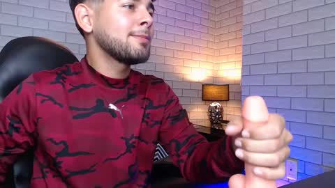 Snapshot of samir_bear chatting on February 2025 03:26:02 PM Samir online show from February 2025 03:26:02 PM