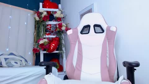 Snapshot of samir_bear chatting on February 2025 12:09:02 PM Samir online show from February 2025 12:09:02 PM