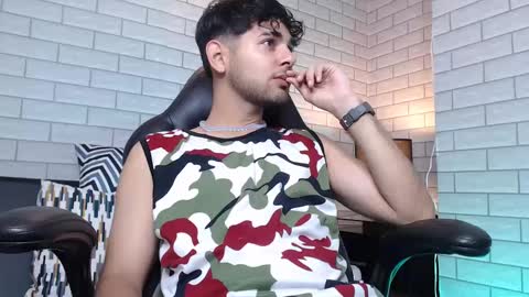 Snapshot of samir_bear chatting on March 2025 12:19:02 PM Samir online show from March 2025 12:19:02 PM