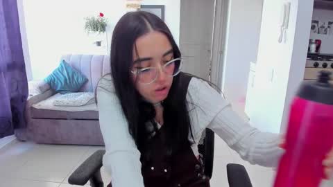 Snapshot of samismith77 chatting on January 2026 09:07:02 PM SARA online show from January 2026 09:07:02 PM