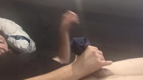 Snapshot of samlorenzofficial chatting on September 2025 08:02:02 PM SingleNBored online show from September 2025 08:02:02 PM