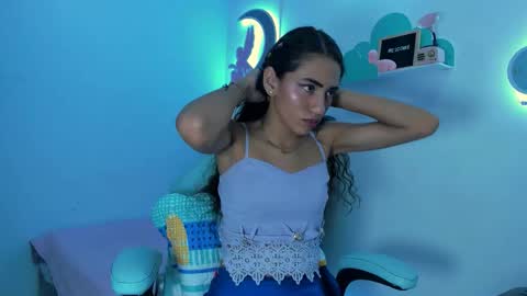 Samantha online show from November 2025 03:12:01 AM