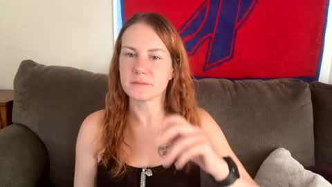 Snapshot of sammieplays chatting on July 2026 06:32:01 PM Playful Sammie online show from July 2026 06:32:01 PM