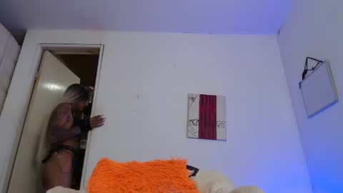 sammy_exotic online show from December 2024 02:43:02 AM