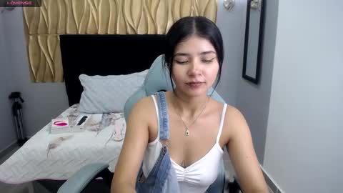 Sammy  online show from December 2024 11:07:01 AM