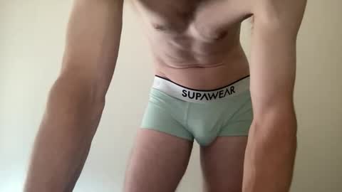 Snapshot of samt2527 chatting on March 2026 06:28:01 AM SamT online show from March 2026 06:28:01 AM