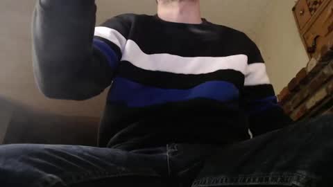 Snapshot of samthebully chatting on April 2026 03:24:02 AM SamTheBully online show from April 2026 03:24:02 AM
