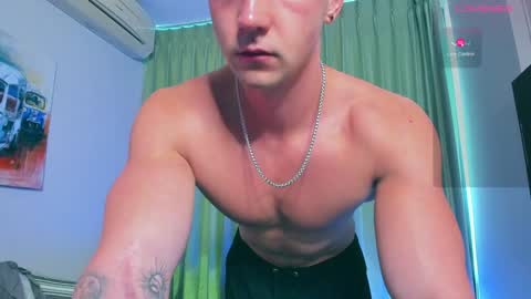 Snapshot of samuel_andrew chatting on January 2025 06:36:01 AM Samuel online show from January 2025 06:36:01 AM