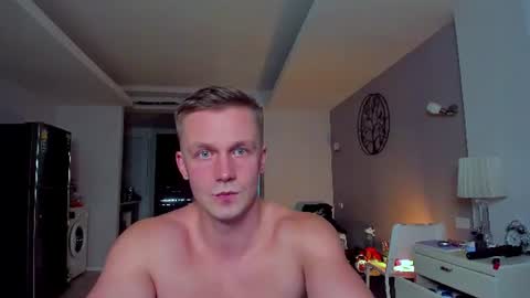 Snapshot of samuel_andrew chatting on June 2026 02:03:01 AM Samuel online show from June 2026 02:03:01 AM