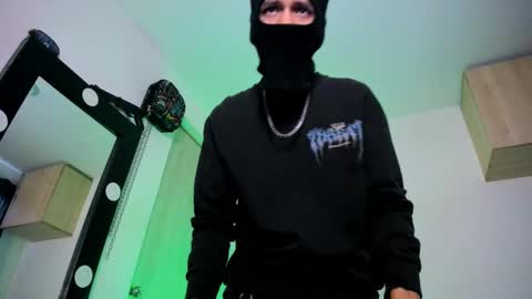   online show from September 2025 08:54:01 PM