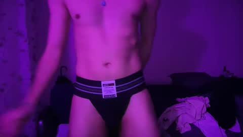 samuelforhim online show from April 2026 09:17:01 PM