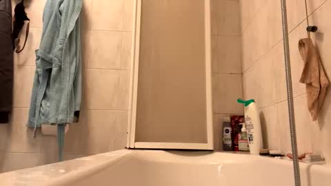 samuy6622 online show from December 2025 03:19:01 PM