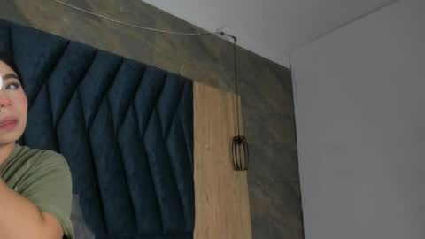 Snapshot of samy_grey01 chatting on November 2025 03:19:01 AM S A M Y G R E Y online show from November 2025 03:19:01 AM