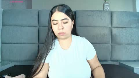 Snapshot of samy_grey01 chatting on December 2025 03:12:02 AM S A M Y G R E Y online show from December 2025 03:12:02 AM