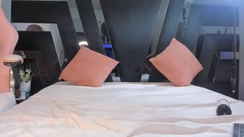 Snapshot of samy_ross_ chatting on December 2024 07:23:01 PM Find me at when im offline here. online show from December 2024 07:23:01 PM