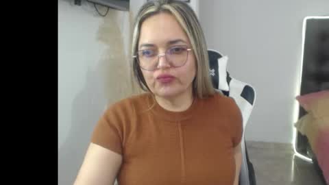 samy_vsn online show from November 2025 06:56:02 PM