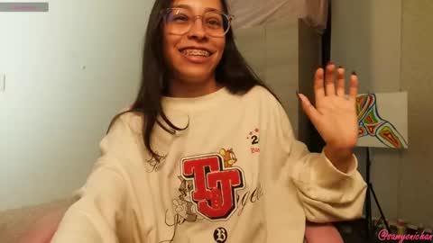 Snapshot of samyonichan chatting on December 2024 03:18:02 AM Special show on 17 december and 23 UwU online show from December 2024 03:18:02 AM