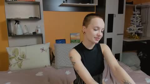 Snapshot of samyscott chatting on December 2025 07:15:02 AM SamyScott online show from December 2025 07:15:02 AM