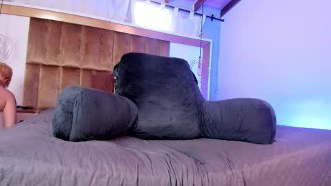 Snapshot of samysharky chatting on November 2025 02:39:02 PM samysharky online show from November 2025 02:39:02 PM