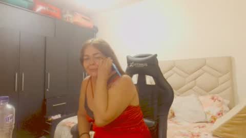 Snapshot of sanddi_milff chatting on July 2026 03:44:01 AM Sanddi online show from July 2026 03:44:01 AM